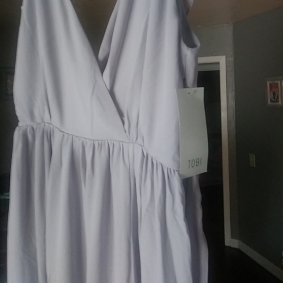 Dress - Picture 3 of 3